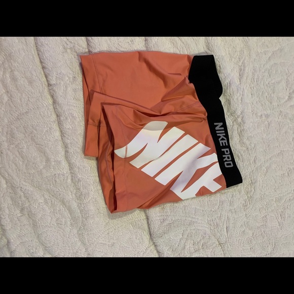 nike pros spandex - Picture 2 of 4